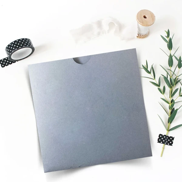 14x14- Gri Kare Davetiye Zarfı (50 Adet) 14x14- Gri Kare Davetiye Zarfı (50 Adet)