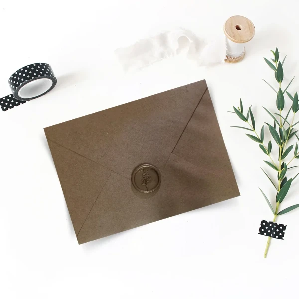 13x18- Mühürlü Kraft Davetiye Zarfı (50 Adet) 13x18- Mühürlü Kraft Davetiye Zarfı (50 Adet)
